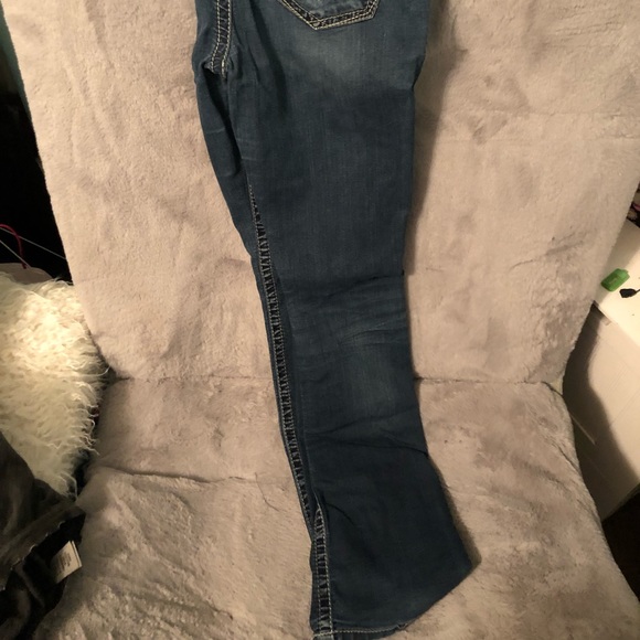 Silver Jeans - Picture 4 of 4